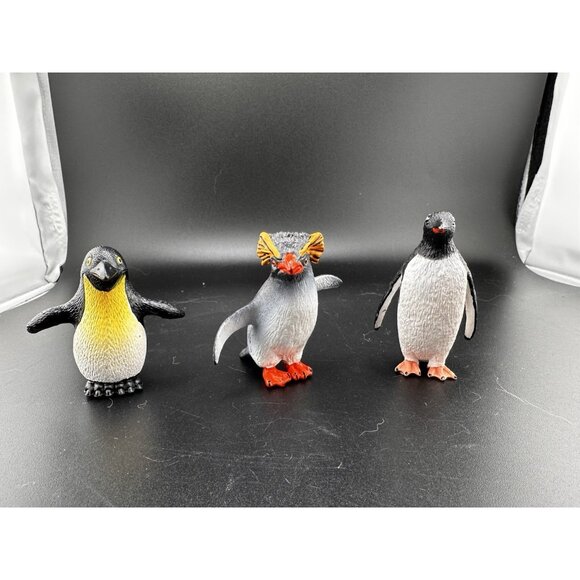 Safari Ltd Penguin Rockhopper Animal Zoo Figures Lot Of 3 Vtg 1990s Realistic - Picture 2 of 16